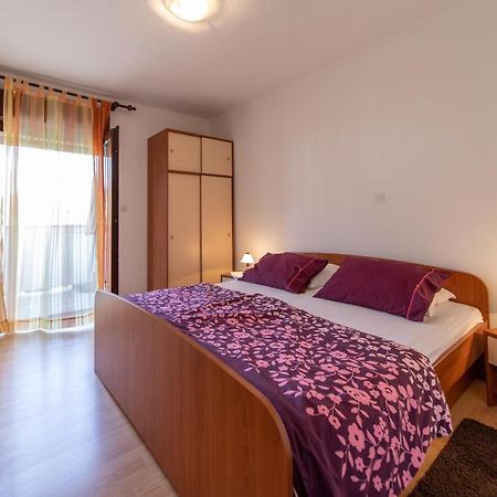 Apartmani Centar Palit Buitenkant foto