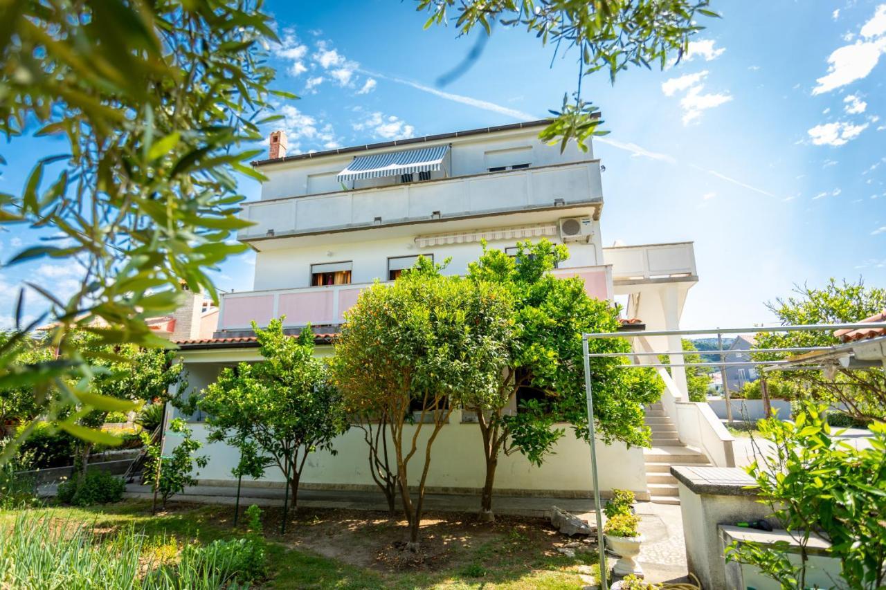 Apartmani Centar Palit Buitenkant foto