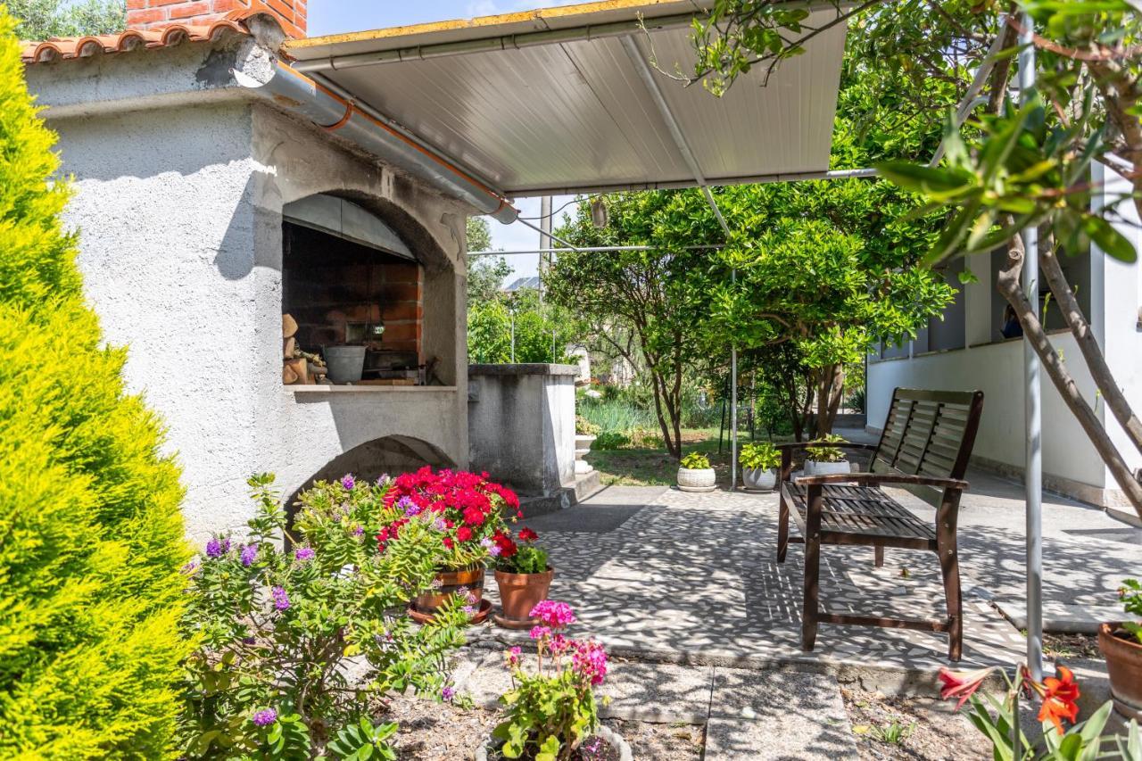 Apartmani Centar Palit Buitenkant foto