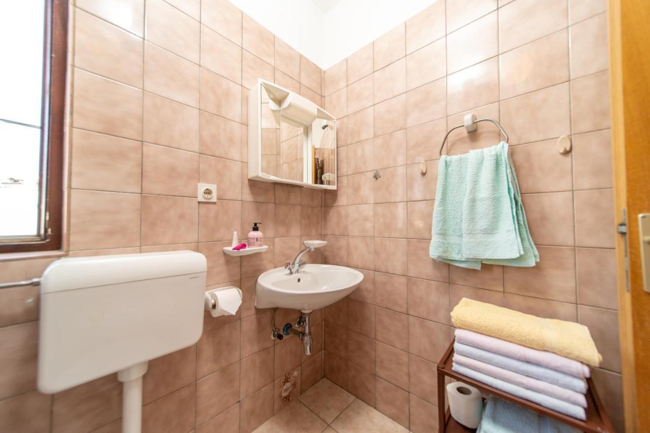 Apartmani Centar Palit Buitenkant foto